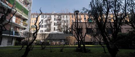 Apartment (1 Bedroom) | Interior