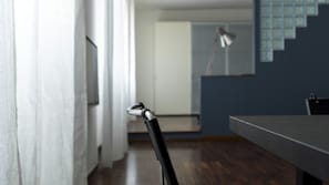 Interior - Italianway - Pastorelli (Milan)