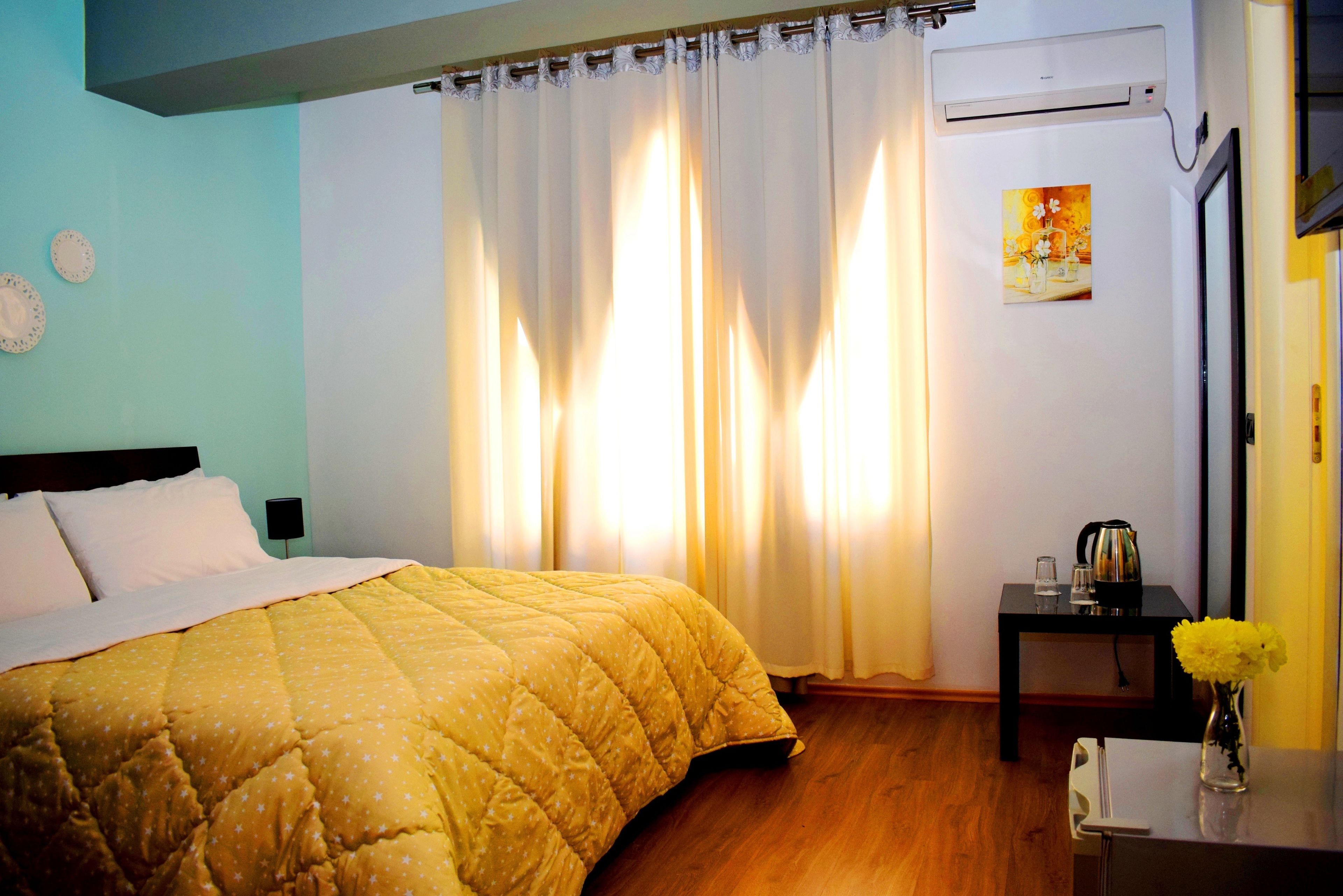 double room | minibar, desk, soundproofing, rollaway beds