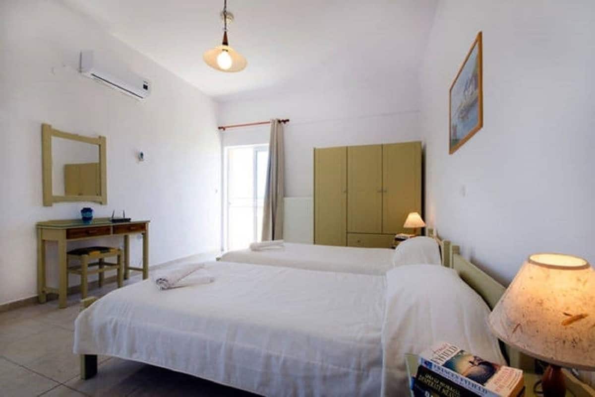 2 habitaciones y caja de seguridad en la habitación
