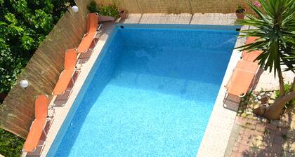 Despina Villa and Apartments