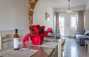 Televisión de pantalla plana de 35 pulgadas con canales premium