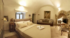 Quarto standard | Frigobar, cofres nos quartos, escrivaninha, quartos à prova de som