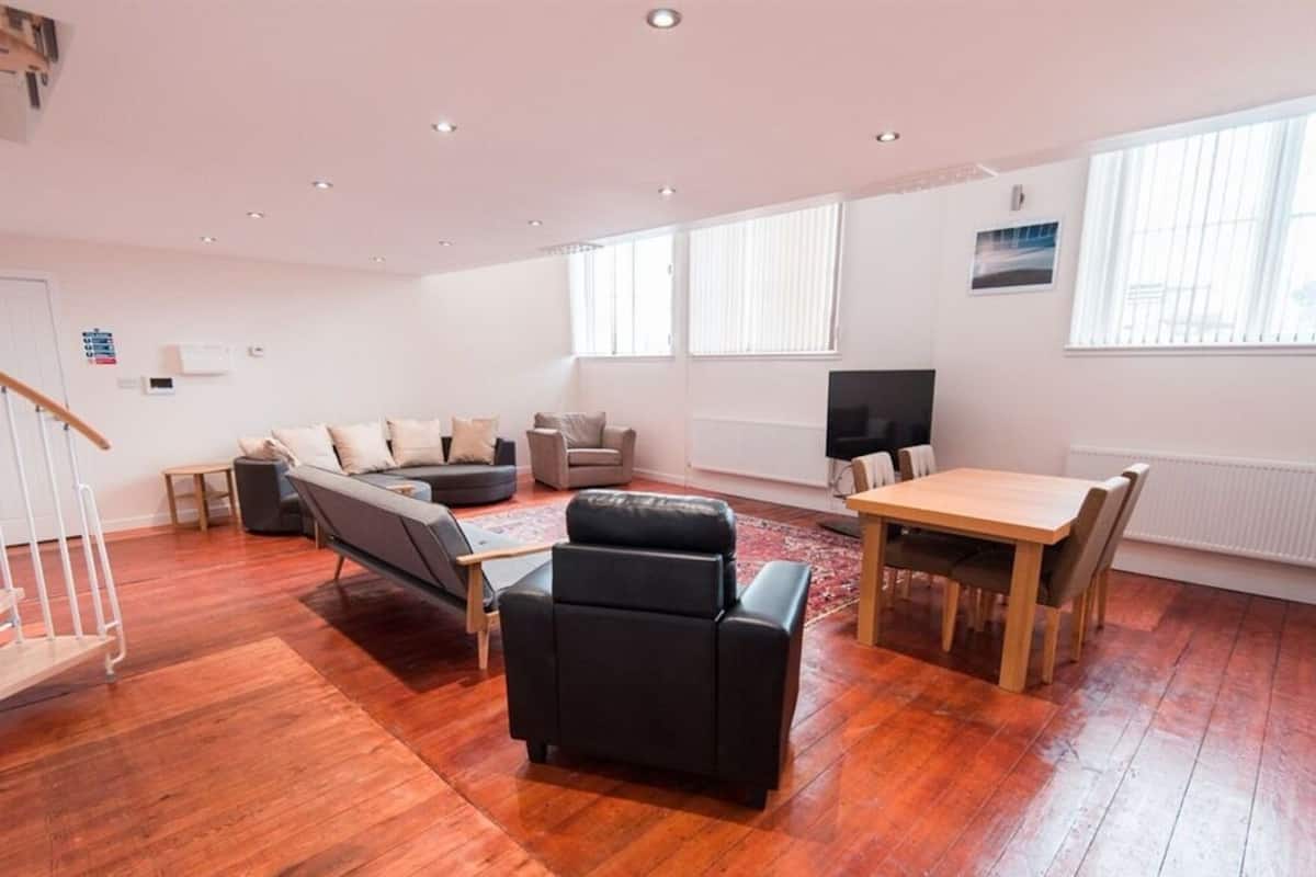 Apartment, Private Bathroom (3 beds) | View from property
