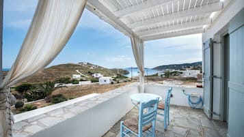 Traditioneel huis (Hephaistos) | Een strijkplank/strijkijzer, extra bedden, gratis wifi, beddengoed