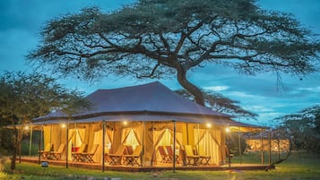 Front of property – evening/night