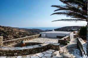 View from property - Villa Vrissi (Sifnos)