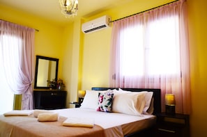 Villa, 3 Bedrooms | 3 bedrooms, free cribs/infant beds, free WiFi