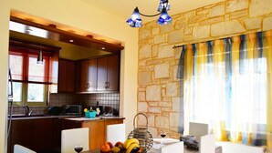 Vila, 3 quartos | Cozinha privada