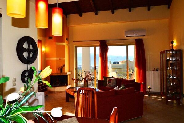 Villa, 3 chambres | Coin séjour