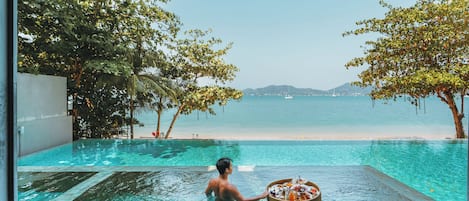 2 outdoor pools, open 8:00 AM to 7:00 PM, pool umbrellas, sun loungers