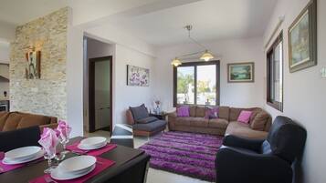 Villa, 5 Bedrooms, Private Pool | Living area | Flat-screen TV, fireplace