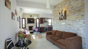 Villa, 5 Bedrooms, Private Pool | Living area | Flat-screen TV, fireplace