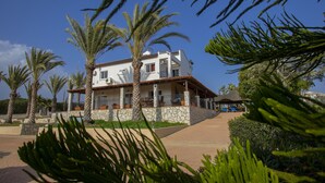 Front of property - Ayia Napa Villa Benetta (Ayia Napa)