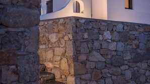 Exterior detail - Black Cactus (Mykonos)