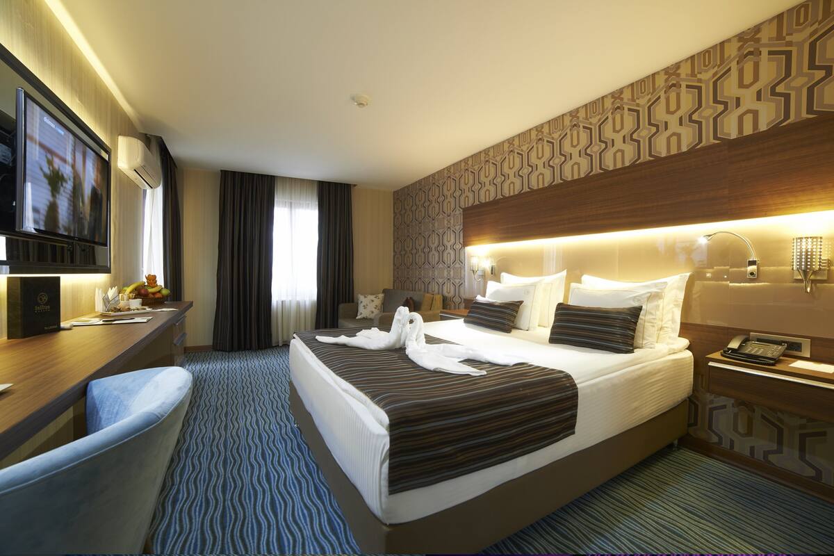 Deluxe Double Room, 1 Queen Bed | View from room
