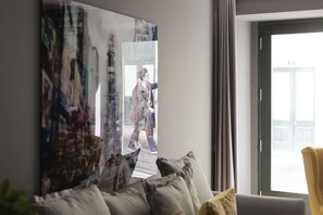 Apartment, 2 Schlafzimmer, Terrasse | Wohnbereich | Flachbildfernseher