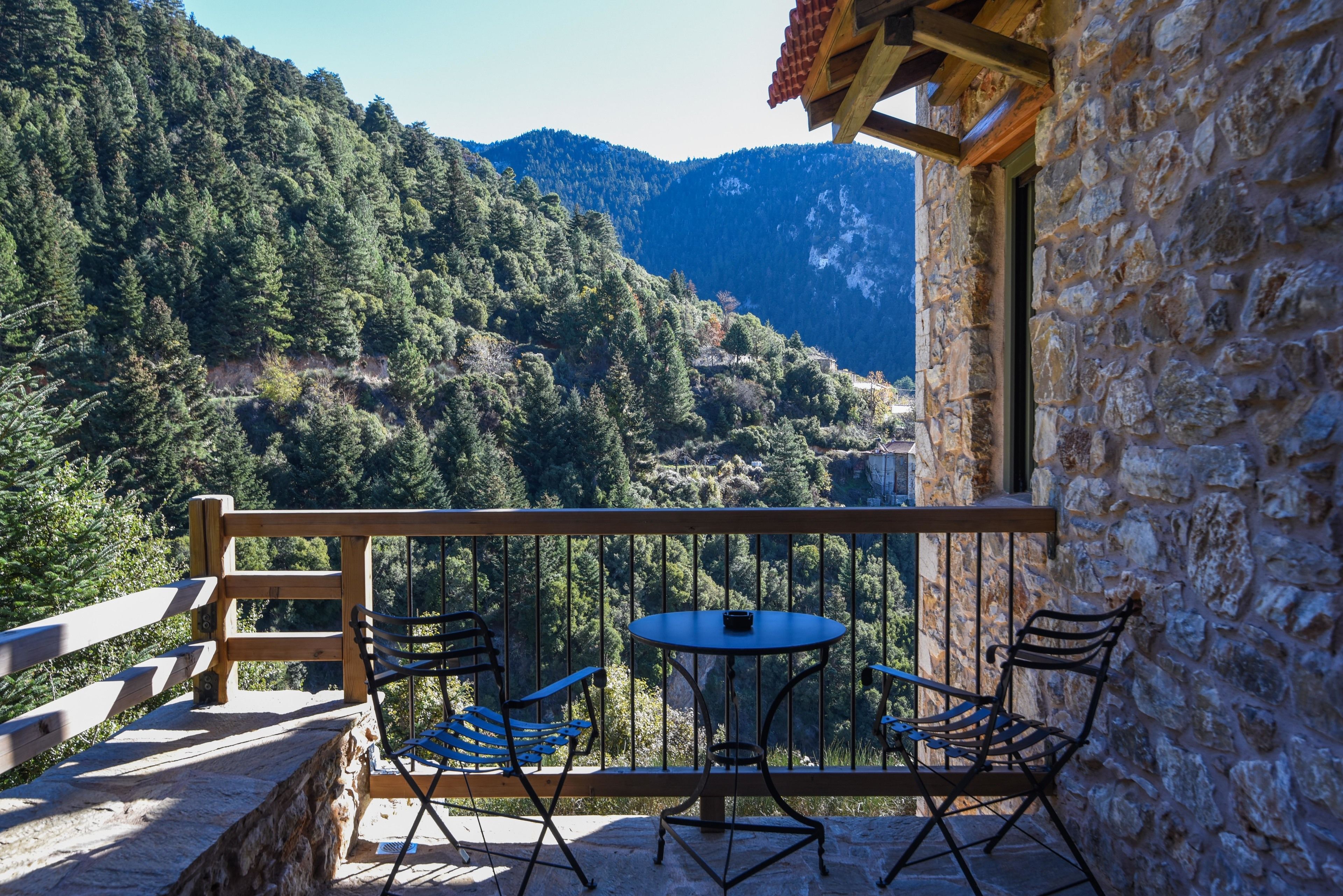 quadruple room (chemistry) | balcony view