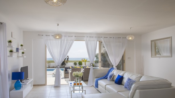 Deluxe Villa, 4 Bedrooms, Beachfront | Living room - Mazotos Villa Iris (Mazotos)