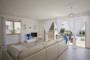 Deluxe-Villa, 4 Schlafzimmer, Strandnähe | Wohnbereich
