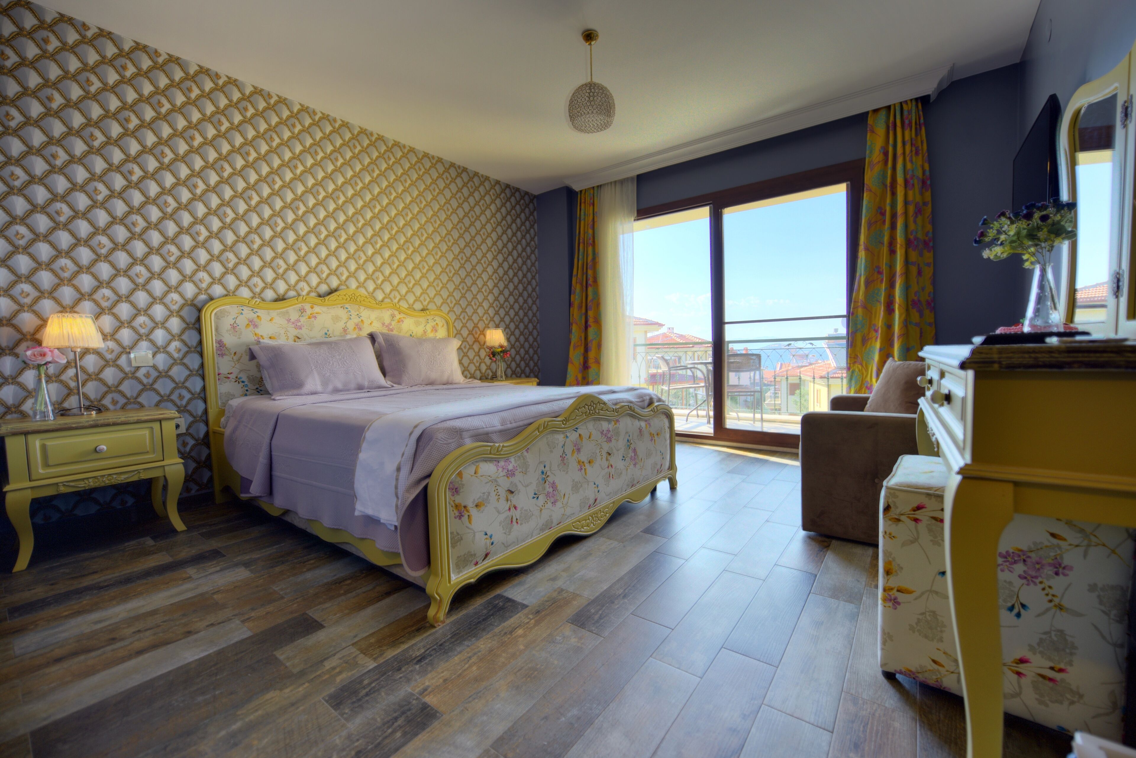 Deluxe Double Room, Sea View | Egyptian cotton sheets, premium bedding, minibar, individually decorated
