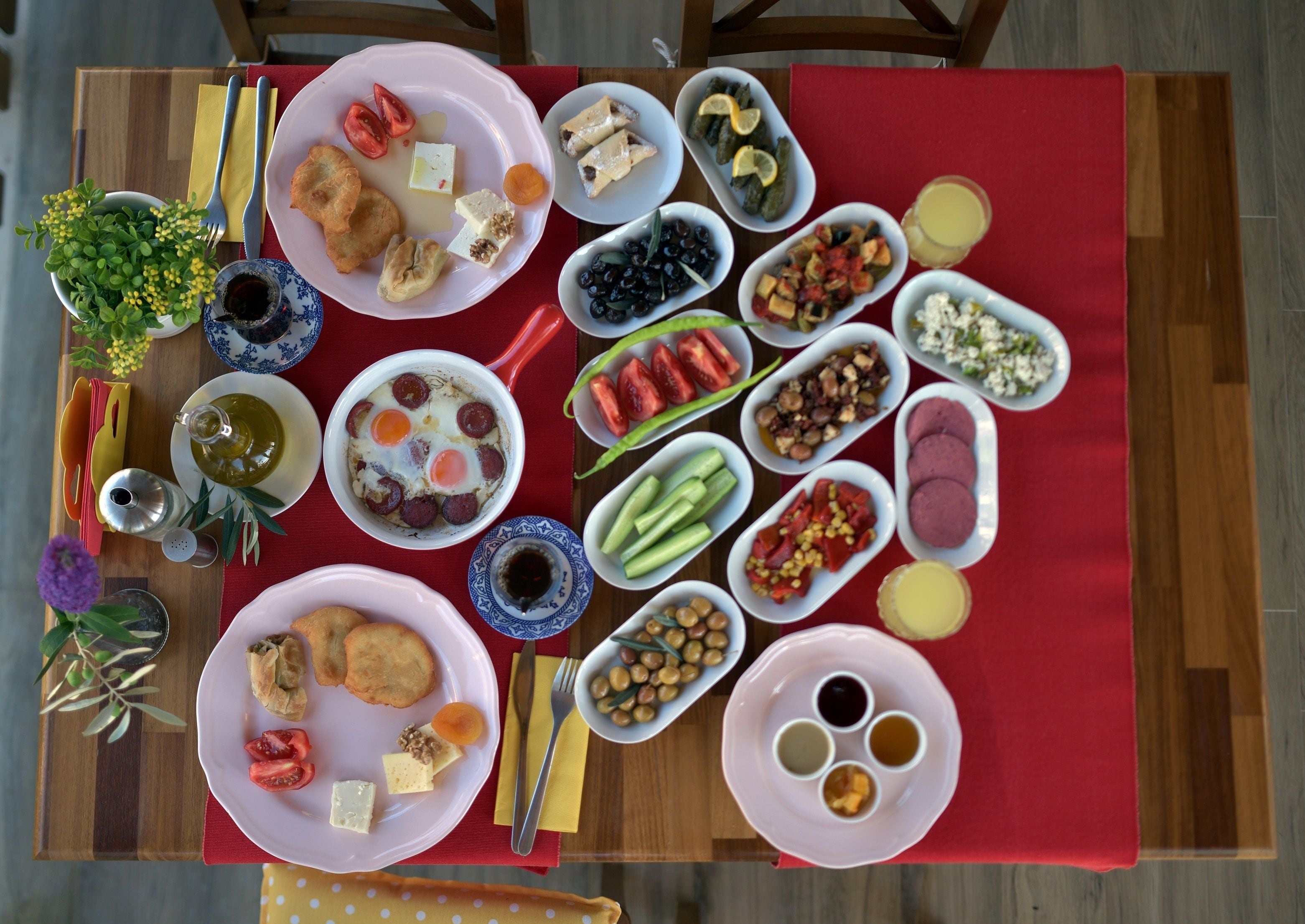 Free daily local cuisine breakfast