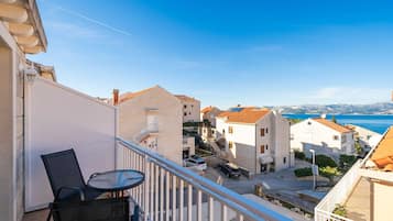 Studio (Apartments Senjo - Studio Apartment w) | Terrace/patio