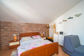 Free cots/infant beds, free WiFi, bed sheets - Apartments Senjo (Konavle)