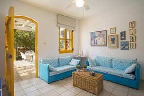 Vila, 2 quartos | Área de estar | TV de tela plana