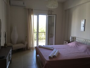 Căn hộ, 2 phòng ngủ | Quang cảnh từ phòng