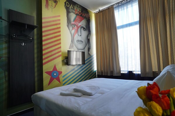 Comfort Double Room, 1 Katil Raja (King) | Dihias secara berasingan, ruang kerja komputer riba, kalis bunyi 