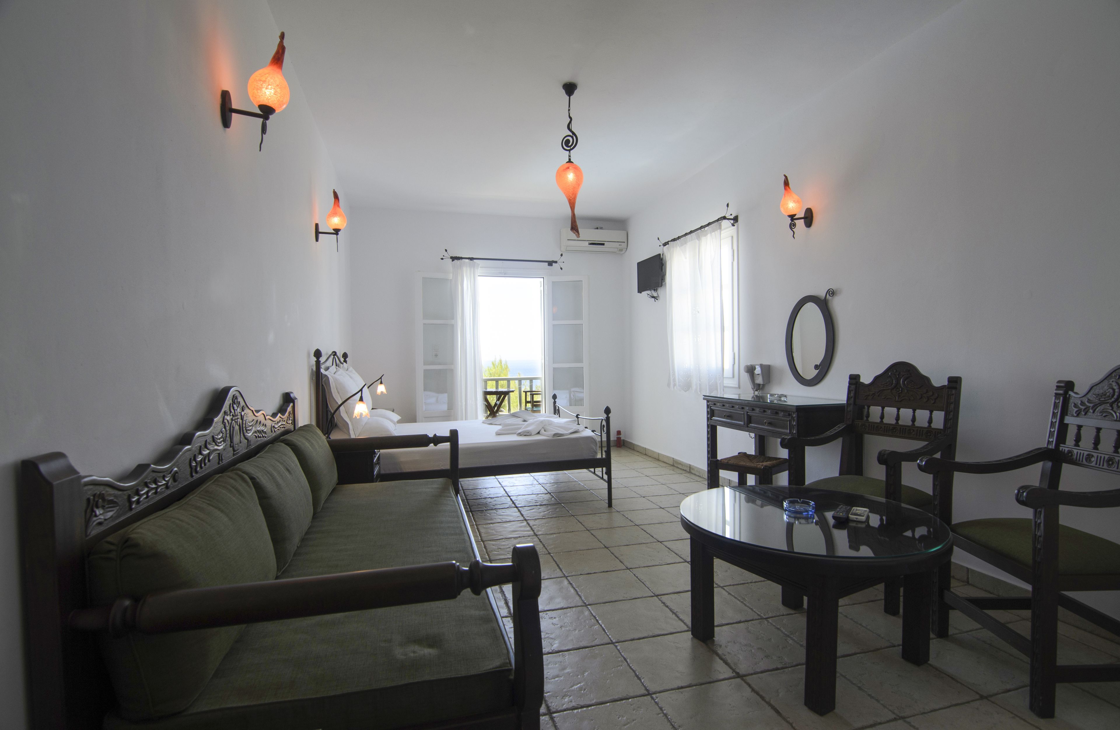 double room, balcony, sea view | living room | 24-inch flat-screen tv with satellite channels, tv