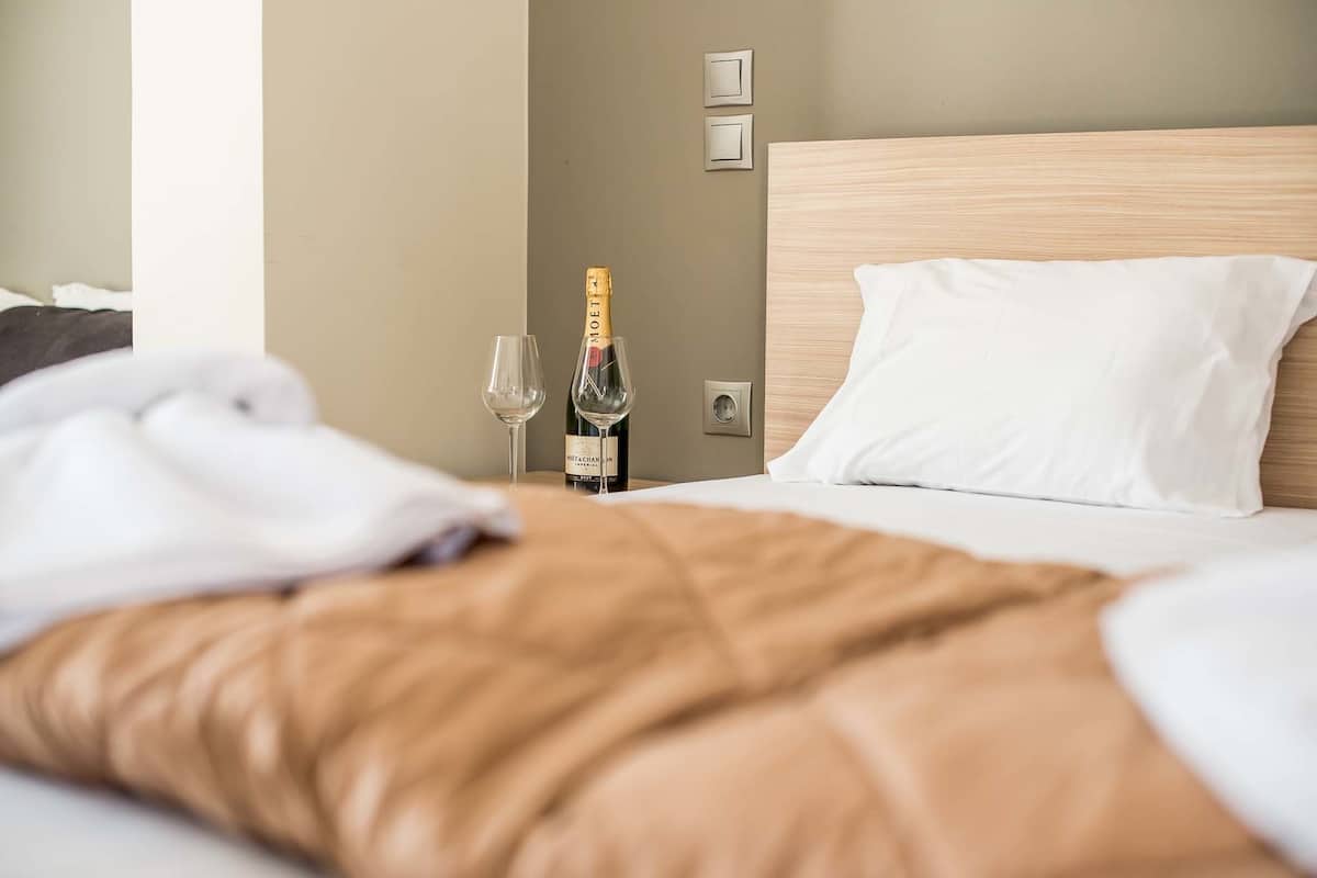 Superior Studio | In-room safe, soundproofing, iron/ironing board, free cots/infant beds