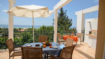 Villa, 3 habitaciones, alberca privada | Terraza o patio