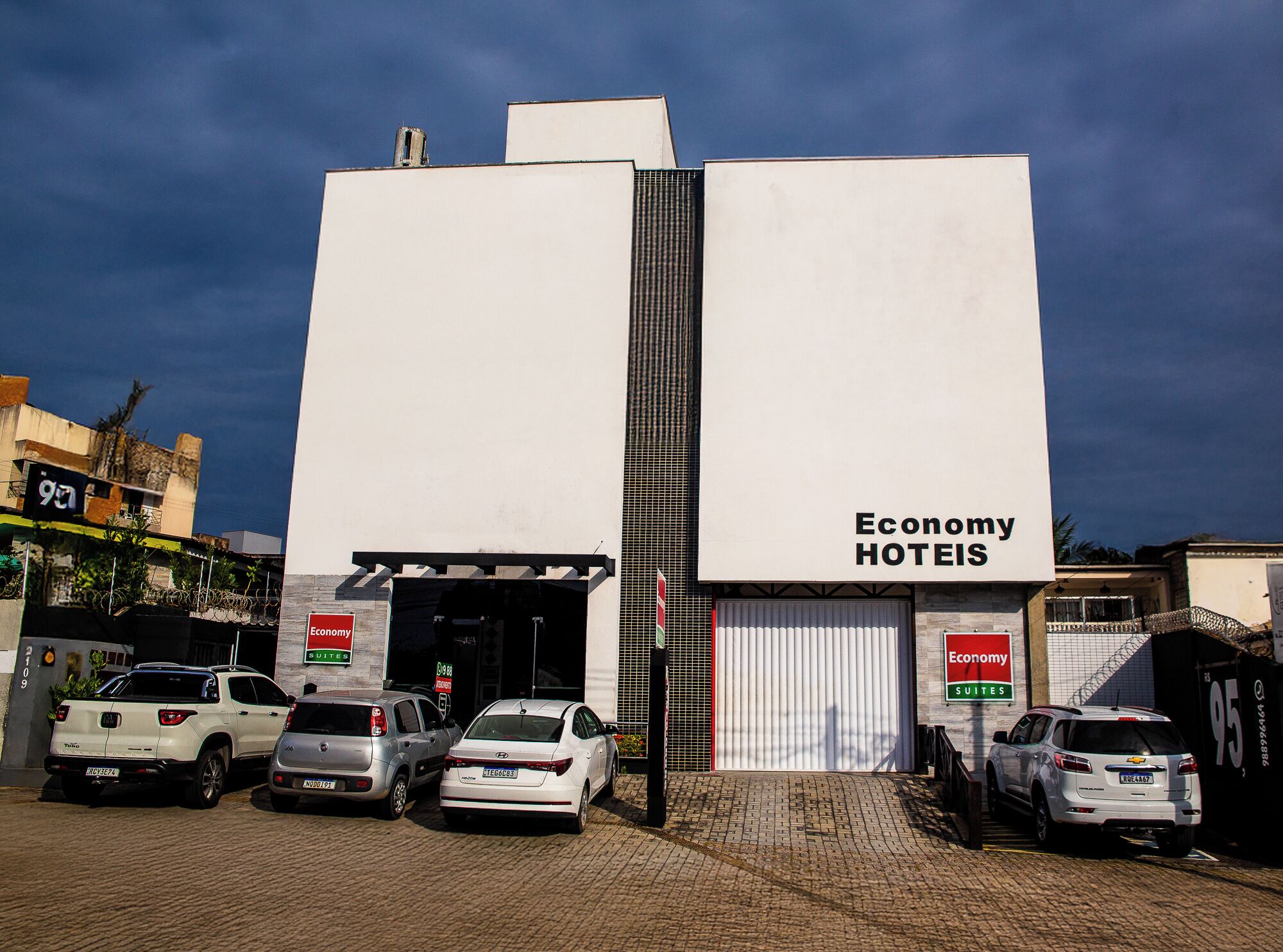 Photo - Economy Suites