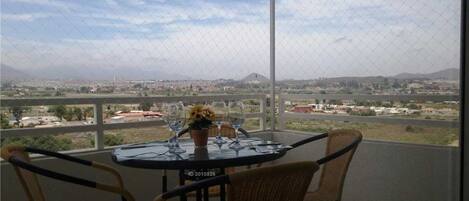 Fjölskylduíbúð - 2 svefnherbergi - verönd | Verönd/útipallur