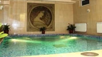 Indoor pool, outdoor pool