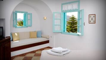 1 quarto, frigobar (abastecido com alguns itens grátis)