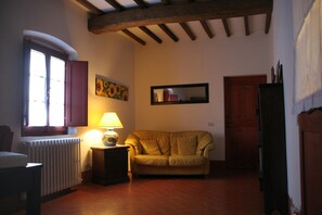 Flat-screen TV - Serendipity House B&B (Terranuova Bracciolini)
