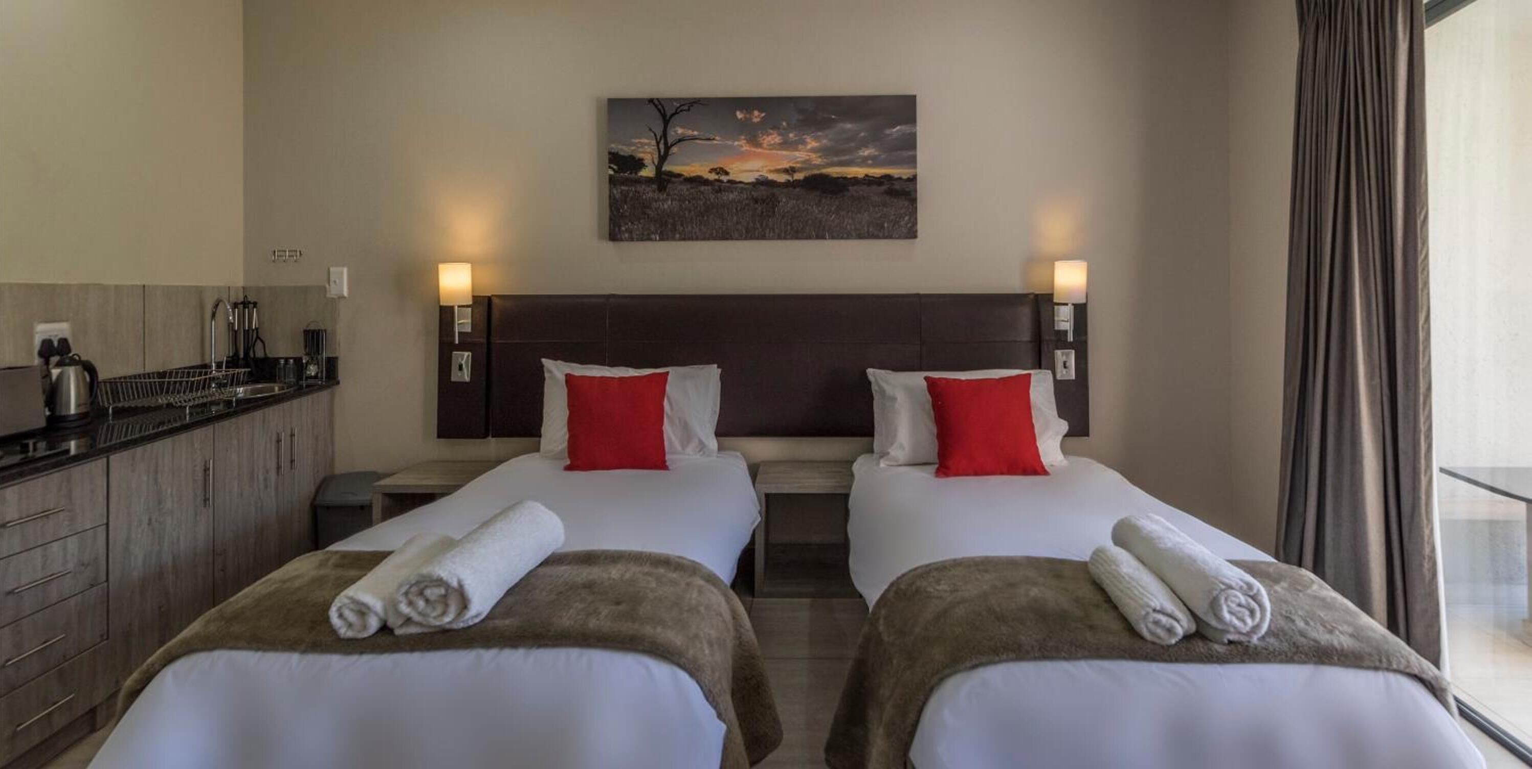 premium bedding, in-room safe, individually furnished, desk