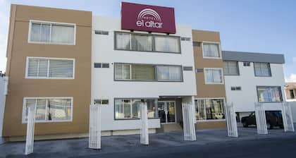 Hotel El Altar
