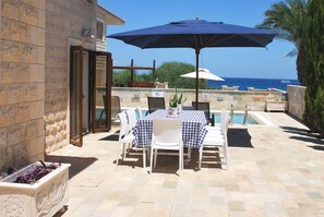 Villa, 4 slaapkamers | Terras