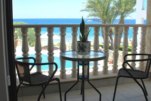 Villa, 4 slaapkamers | Balkon
