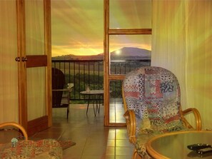 Luxury Chalet | Balcony - Esther's Lodge (Malkerns)