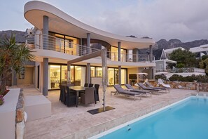 Front of property – evening/night