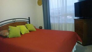 Ảnh chưa phân loại, 5 trong số 6 ảnh, nút