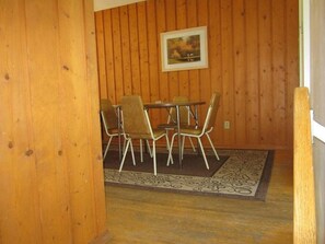 Loft, 2 Bedrooms | In-room dining