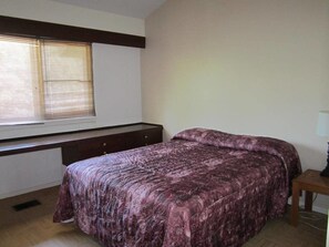 Condo, 3 Bedrooms | Free WiFi - Sportsman's Inn (Hudson's Hope)