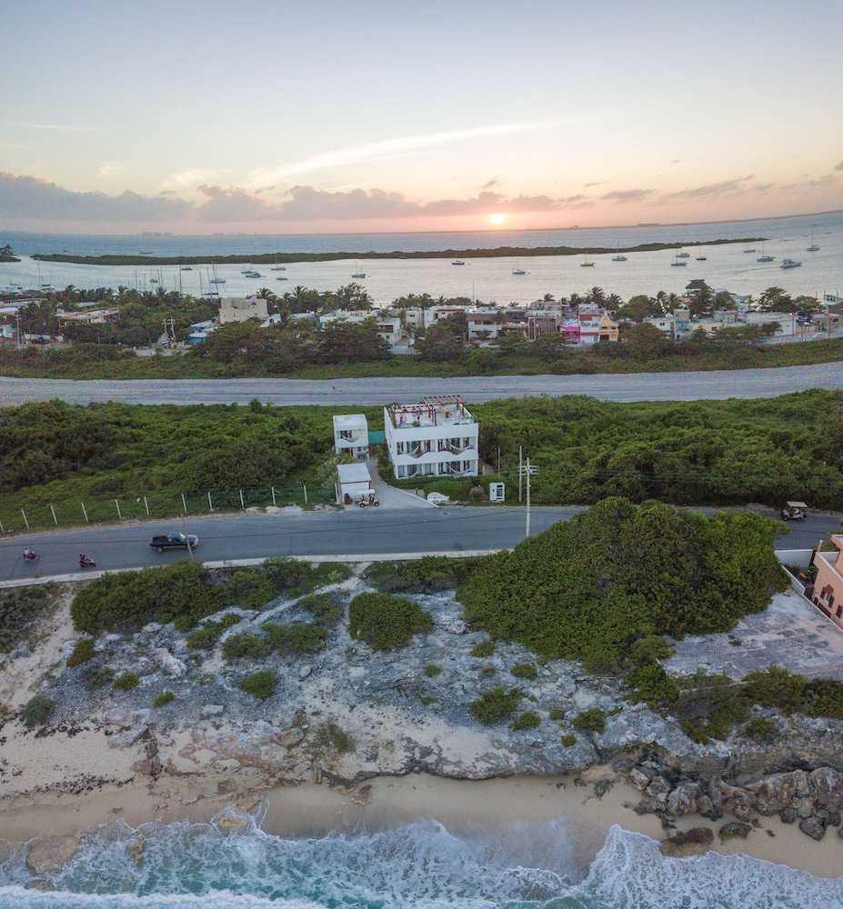 Icaco Island Village by null