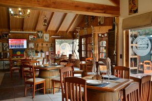 Coffee shop - Hotel Borde Andino (Pinto)